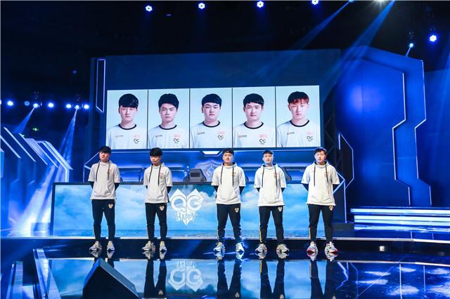 出面解释 出面解释