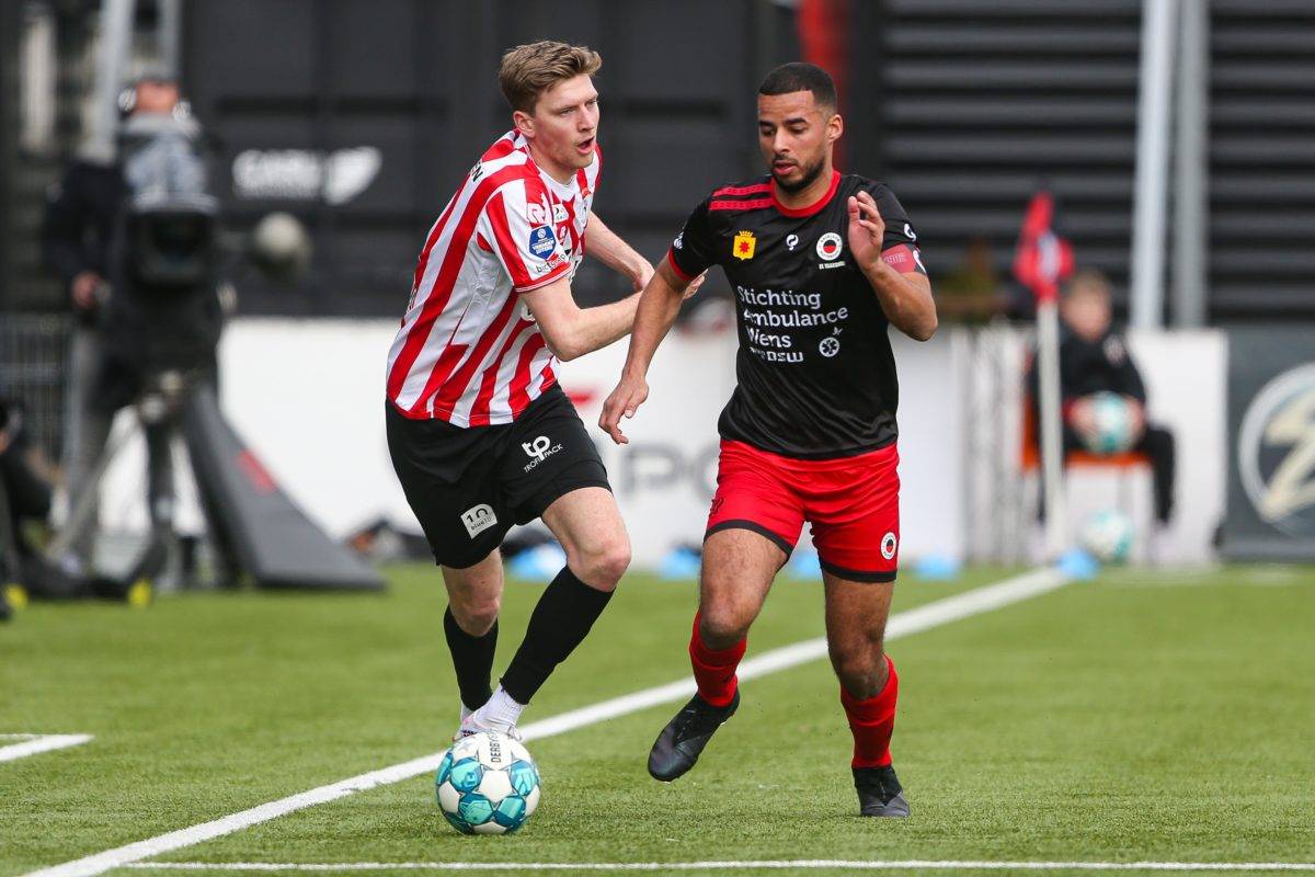 受瞩目的明 受瞩目的明